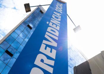 Prova de vida do INSS volta a valer a partir de junho nas agências