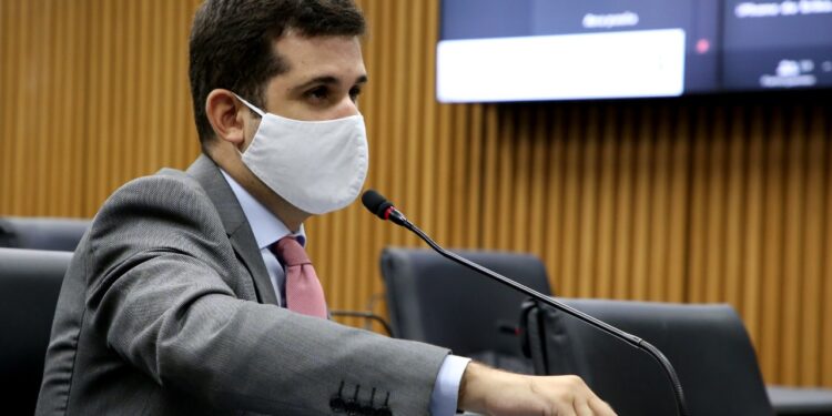 Câmara derruba veto e mantém projeto de Ronda da Guarda Municipal nas escolas