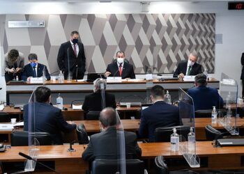 CPI quebra sigilo de Eduardo Pazuello, Ernesto Araújo e ‘gabinete paralelo’