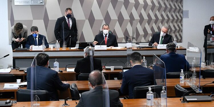 CPI quebra sigilo de Eduardo Pazuello, Ernesto Araújo e ‘gabinete paralelo’