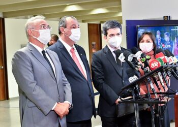 CPI pode comunicar ao STF crime de prevaricação por parte de Bolsonaro