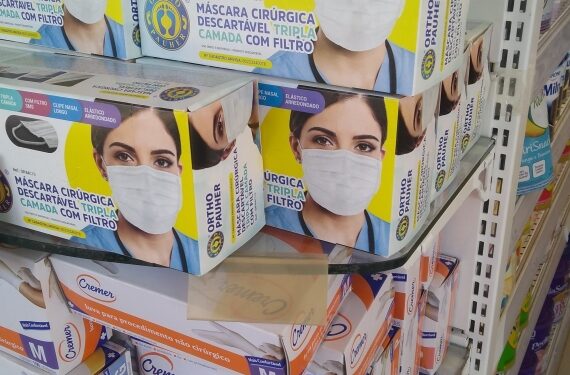 Pesquisa do Procon Natal orienta sobre preços de máscaras e luvas