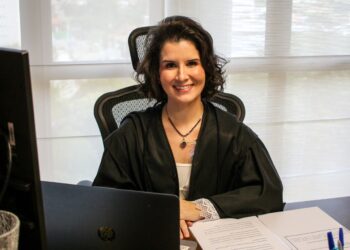 Adriana Magalhães é empossada juíza titular na Corte Eleitoral potiguar