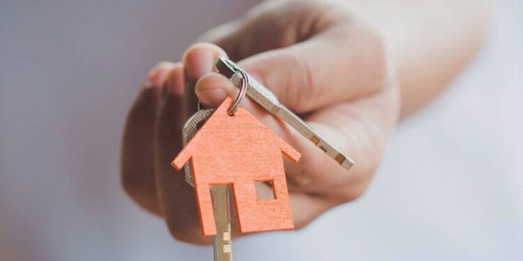 Família é condenada por estelionato e uso de documento falso na locação de imóvel em Natal