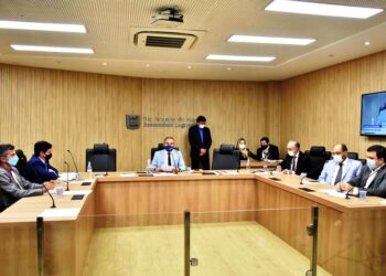 CPI da Covid é instalada, cobra informações sobre contratos e convoca depoimentos