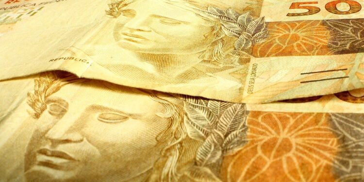 MPRN obtém sentença judicial condenando plano de saúde a ressarcir usuários