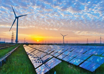 Câmara aprova projeto sobre tarifas para micro e minigeradores de energia