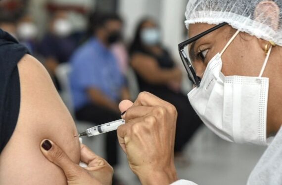 Natal dobra o número de salas de vacinação contra Covid-19