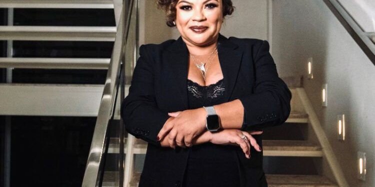 Movimento Renova OAB ganha apoio da advogada Iara Nascimento