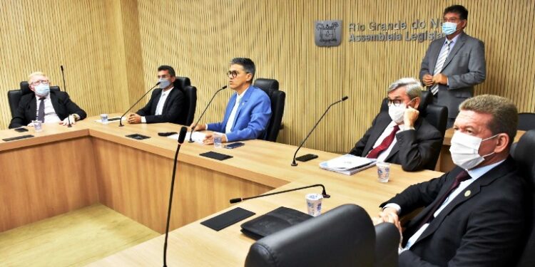 Procuradores do Estado do RN não comparecem à CPI da Arena das Dunas