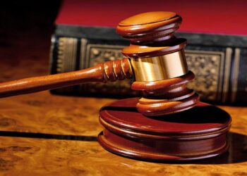 Julgada improcedente ação de improbidade contra ex-vereador por acumulação de cargos públicos