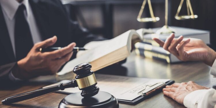 Contrato de serviços advocatícios é protegido pelo sigilo profissional, decide Quarta Turma