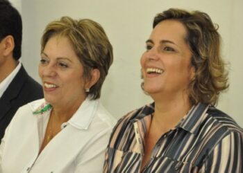 Ex-governadora Rosalba Ciarlini é absolvida em processo que pedia sua condenação por uso do avião oficial do Estado para fazer campanha