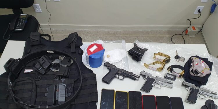 Ação conjunta do MPRN e Polícia Civil prende trio suspeito de concussão em Natal