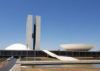 Orçamento 2022 chega com deficit de R$ 49,6 bi