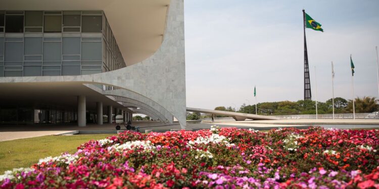 Sancionada lei que prorroga isenções do ICMS por 15 anos