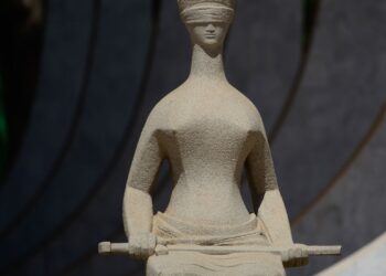 Presidente vai ao STF contra quebra de sigilo de suas redes sociais