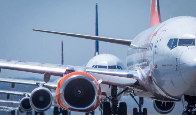 Aeronautas aceitam proposta do TST e suspendem greve anunciada para esta segunda-feira (29)