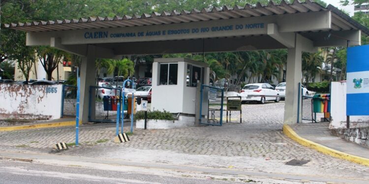 Ex-gestores da Caern terão que devolver mais R$ 44 milhões aos cofres públicos do Estado