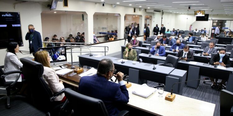 Câmara de Natal autoriza Prefeitura a contrair empréstimo de R$ 400 milhões