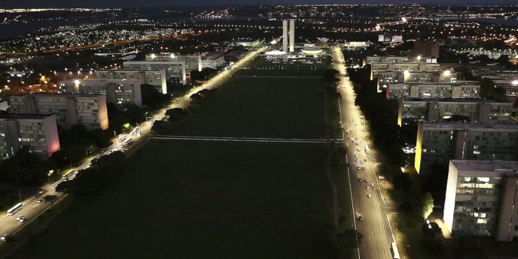 Câmara aprova MP que recria Ministério do Trabalho