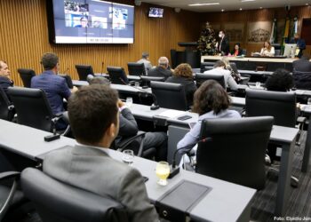 Câmara aprova projeto que estabelece regras para ocupação de espaços públicos