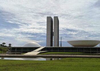 Congresso pode votar na segunda-feira medidas de transparência em emendas de relator