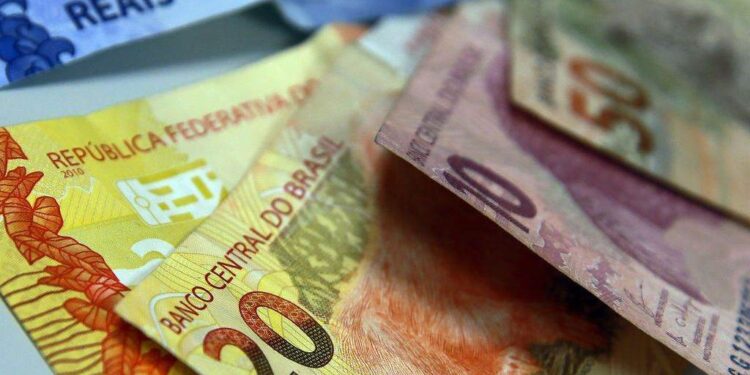 Reajustes na administração indireta devem aguardar julgamento de constitucionalidade