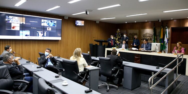 Câmara cria Frente Parlamentar pelo Meio Ambiente e Limpeza Pública