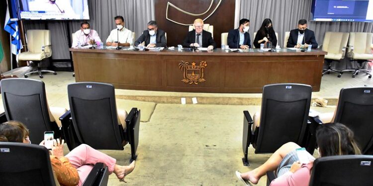 Audiência pública discute soluções para cultura e mobilidade urbana na Ribeira