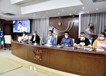 Audiência pública discute jornada de trabalho e piso do setor de enfermagem no Estado