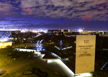 Empregados da EBC encerram greve após liminar determinar manutenção de 60% dos trabalhadores durante paralisação