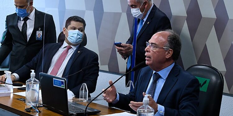 CCJ aprova PEC dos Precatórios, que segue para o Plenário