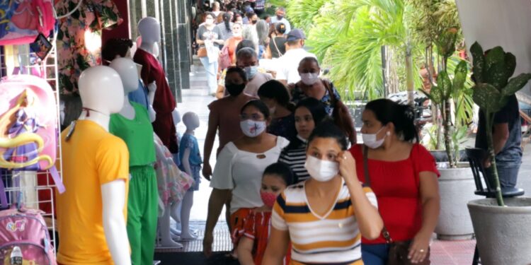 Decreto atualiza medidas de contenção à Covid-19 em Natal