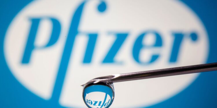 Covid-19: Anvisa analisa uso emergencial de medicação da Pfizer