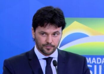 Fábio Faria desiste de candidatura ao senado para apoiar Rogério Marinho