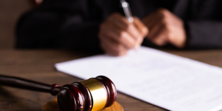 Justiça condena homem que sequestrou ex-namorada e a manteve em cárcere em pousada na Paraíba