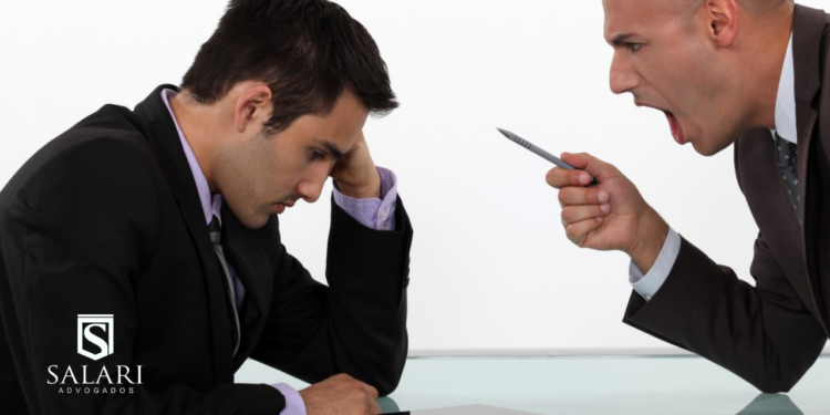 Trabalhador vítima de humilhações e ameaça de demissão será indenizado