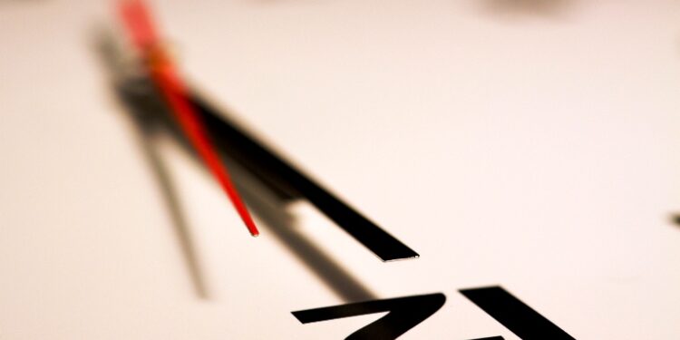 Decisão do TRT/RN é mantida e Tribunal Superior do Trabalho rejeita recurso protocolado à 0h do dia seguinte ao fim do prazo