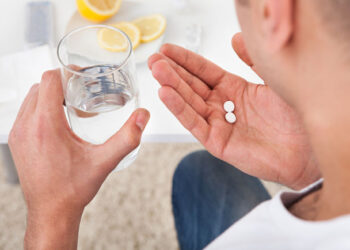 Congresso mantém veto a projeto que obrigava planos de saúde a cobrir tratamento domiciliar de uso oral contra o câncer