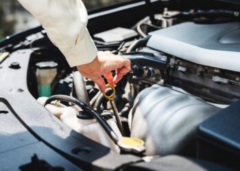 Cliente será indenizado por ter comprado veículo com problemas mecânicos