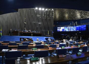 Senado aprova Sistema Nacional de Educação
