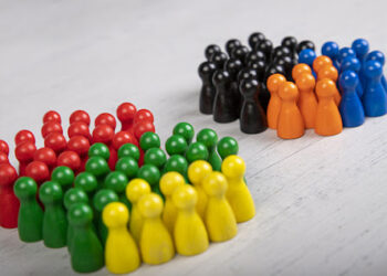 Prazo para formação de federações partidárias é ajustado pelo TSE