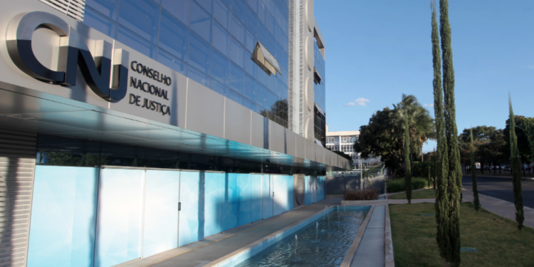 Assédio sexual não depende de relação hierárquica, diz CNJ em nota técnica
