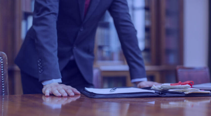 Distribuição dinâmica do ônus da prova permite afastar presunção de que proprietário fez benfeitorias no imóvel