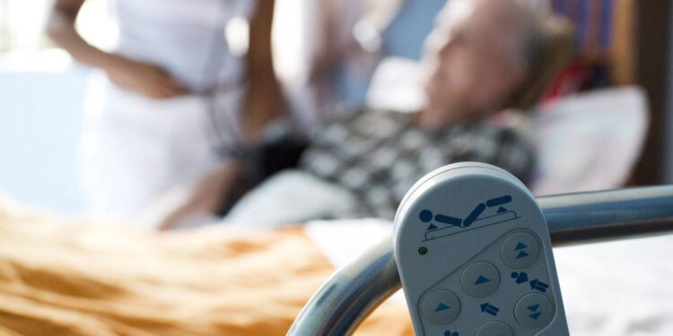 Portador de Alzheimer garante na Justiça acesso a serviço de “home care”