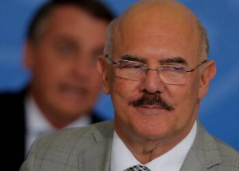 Ministra Cármen Lúcia remete inquérito contra Milton Ribeiro à Justiça Federal