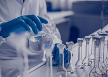 Químico demitido não consegue indenização pelo uso de seu nome em laudos