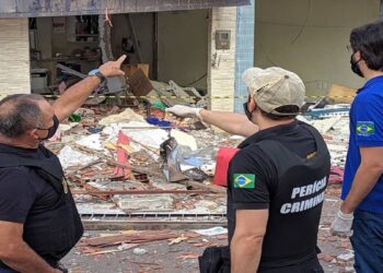 Trechos de lei que reenquadrou servidores do ITEP fora das hipóteses legais são declarados inconstitucionais