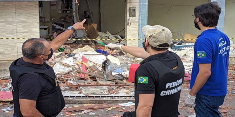 Trechos de lei que reenquadrou servidores do ITEP fora das hipóteses legais são declarados inconstitucionais